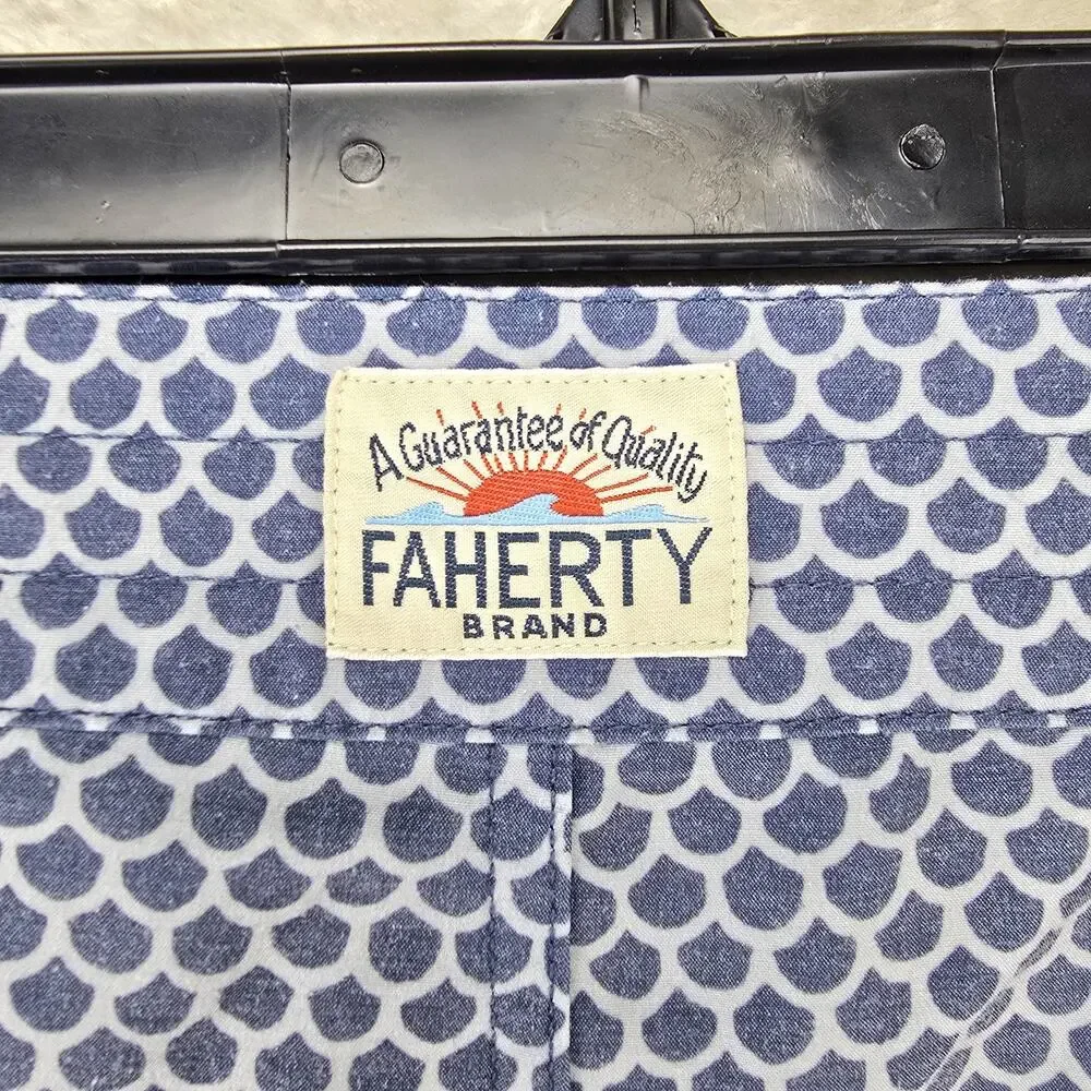 Faherty Classic Boardshort Fishscale Batik Men's Size 40 Blue Swim Trunks